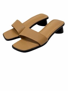 Tony Bianco Chelsey Sandals Size 7 Honey Sheep Nappa Leather Square Toe NEW